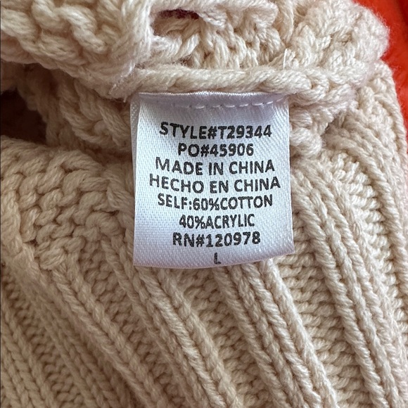 Entro oatmeal large Cable Knit Sweater - Picture 5 of 7